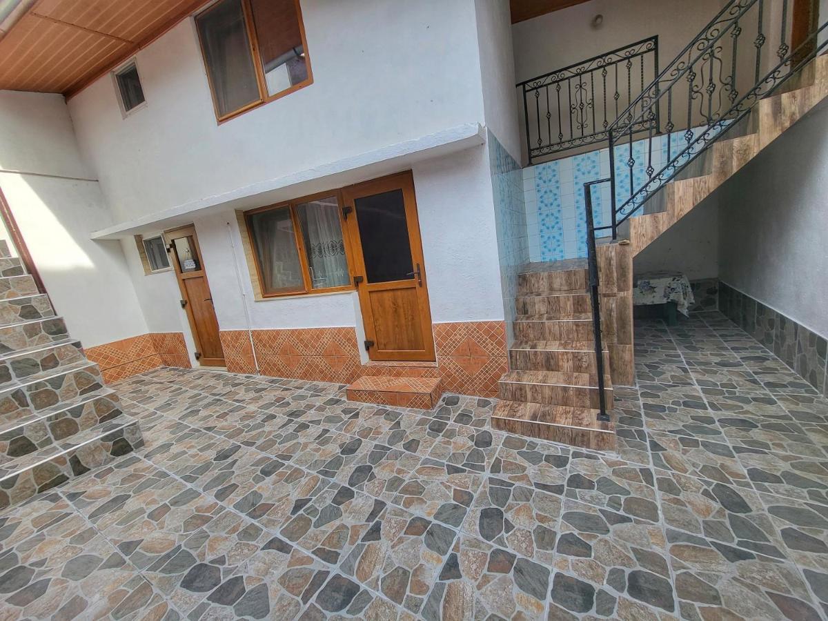 Casa De Vacanta Danube Moldova Noua Exteriör bild